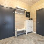 Jak urządzić przedpokój, by komoda na buty była naprawdę praktyczna komody na buty w przedpokoju